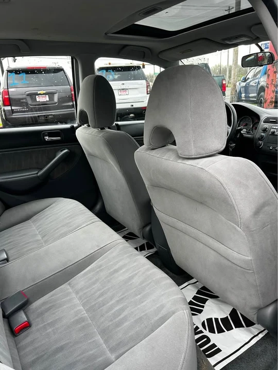 2003 Honda Civic 7th Gen - Image 13 of 16