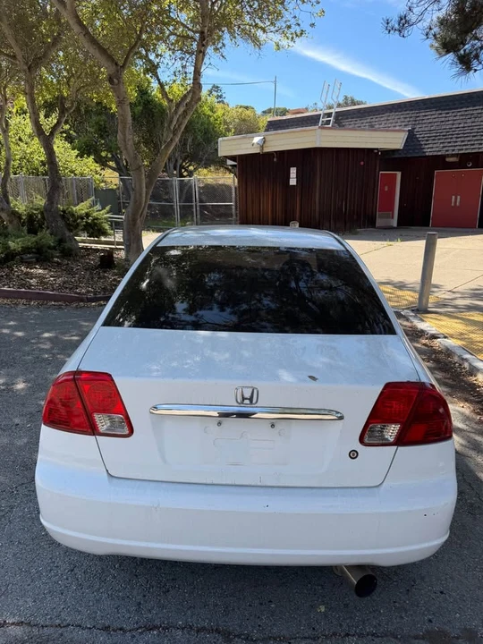 2003 Honda Civic 7th Gen - Image 5 of 9