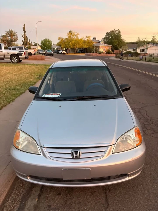 2003 Honda Civic 7th Gen - Image 2 of 10