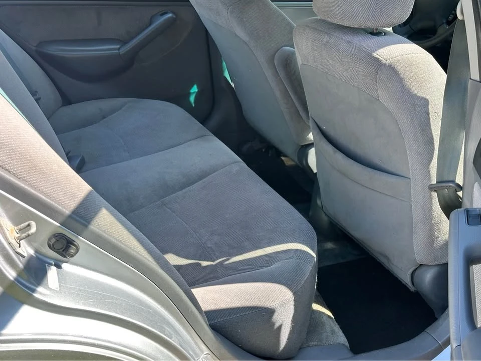 2003 Honda Civic 7th Gen - Image 8 of 9