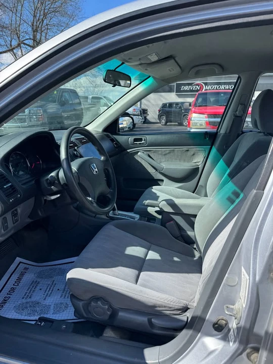 2003 Honda Civic 7th Gen - Image 12 of 14