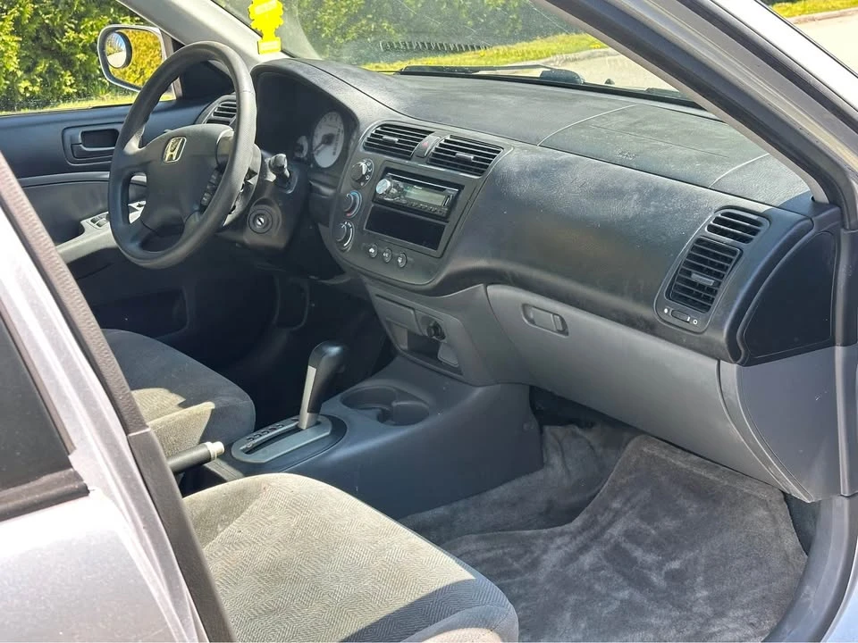 2003 Honda Civic 7th Gen - Image 7 of 9