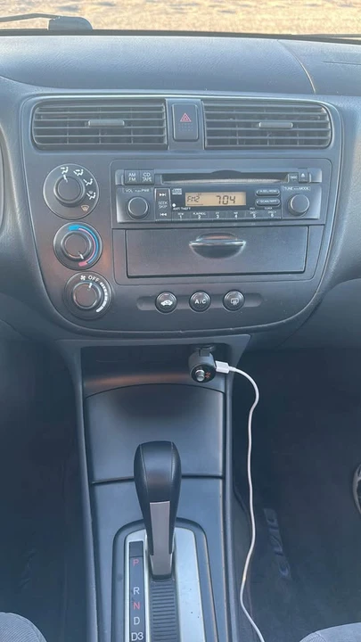 2003 Honda Civic 7th Gen - Image 7 of 9