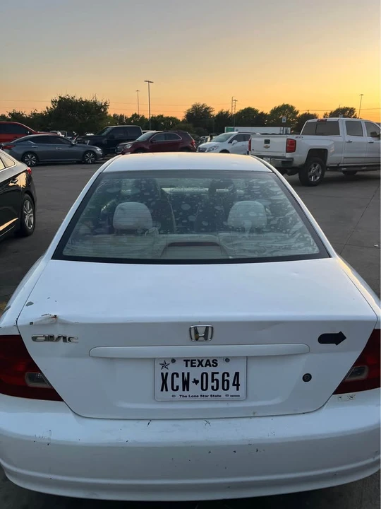 2003 Honda Civic 7th Gen - Image 5 of 9