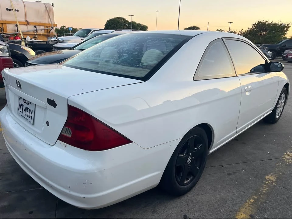 2003 Honda Civic 7th Gen - Image 6 of 9