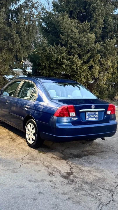 2003 Honda Civic 7th Gen - Image 2 of 7