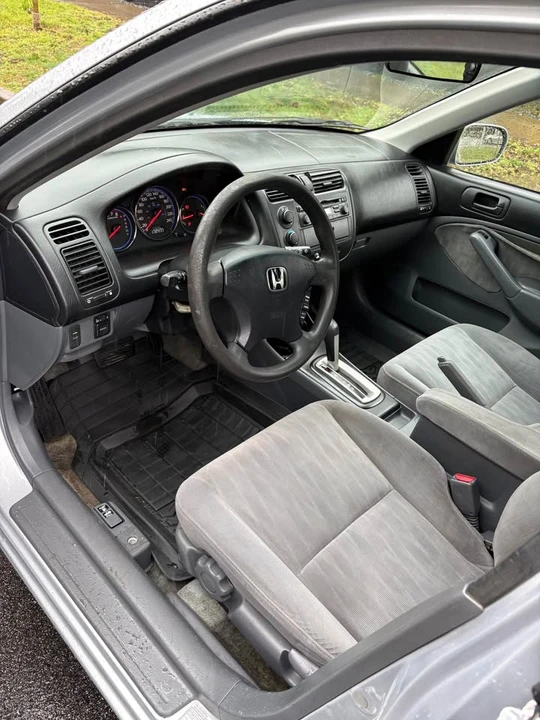 2003 Honda Civic 7th Gen - Image 5 of 11