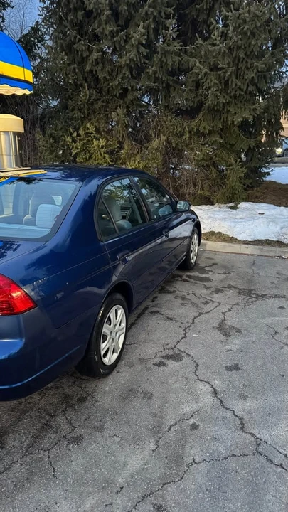 2003 Honda Civic 7th Gen - Image 4 of 7
