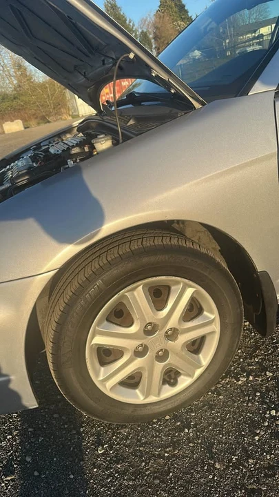 2003 Honda Civic 7th Gen - Image 4 of 9