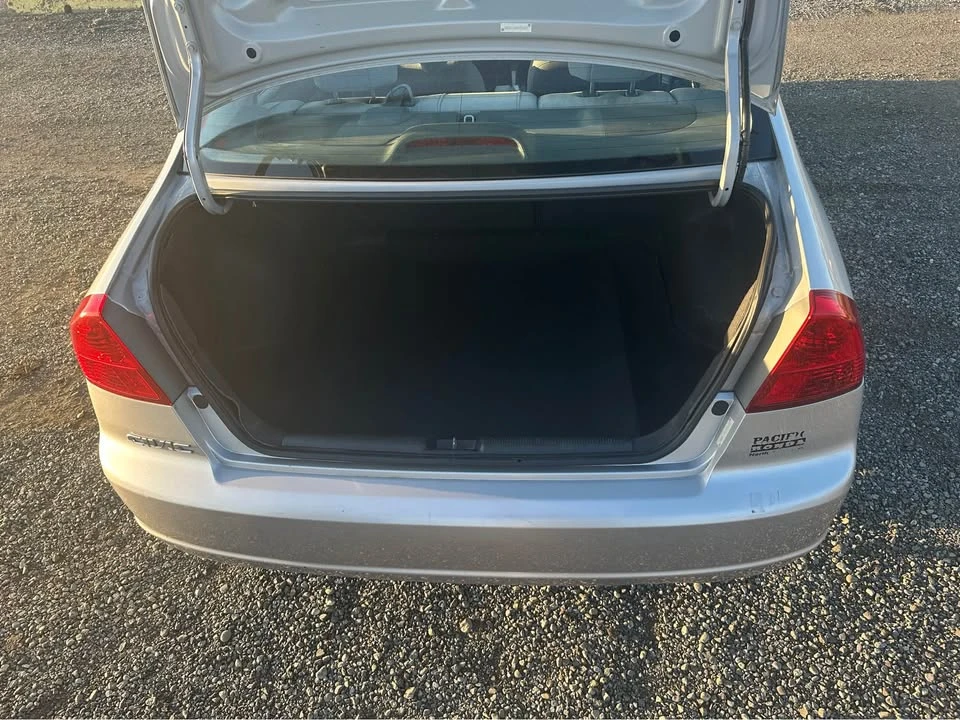 2003 Honda Civic 7th Gen - Image 5 of 9