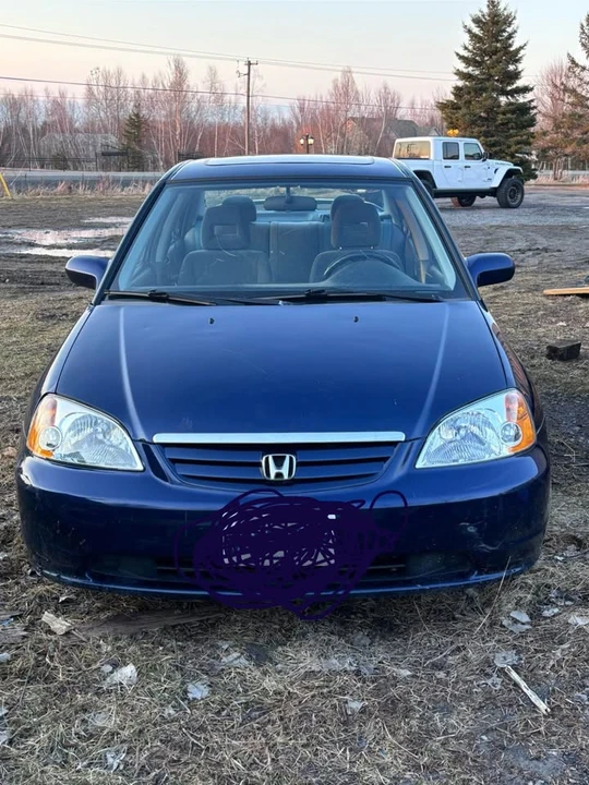 2003 Honda Civic 7th Gen - Image 2 of 7
