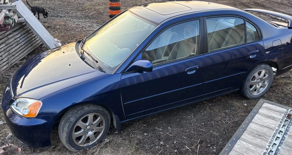 2003 Honda Civic 7th Gen - Image 3 of 7