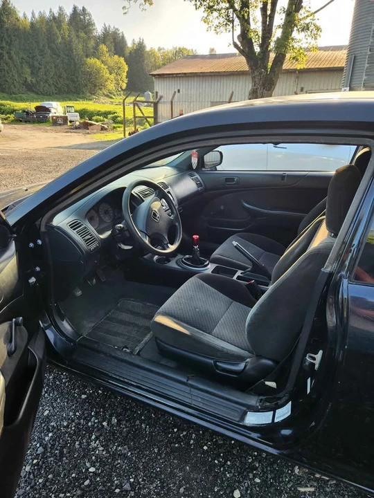2003 Honda Civic 7th Gen - Image 9 of 20