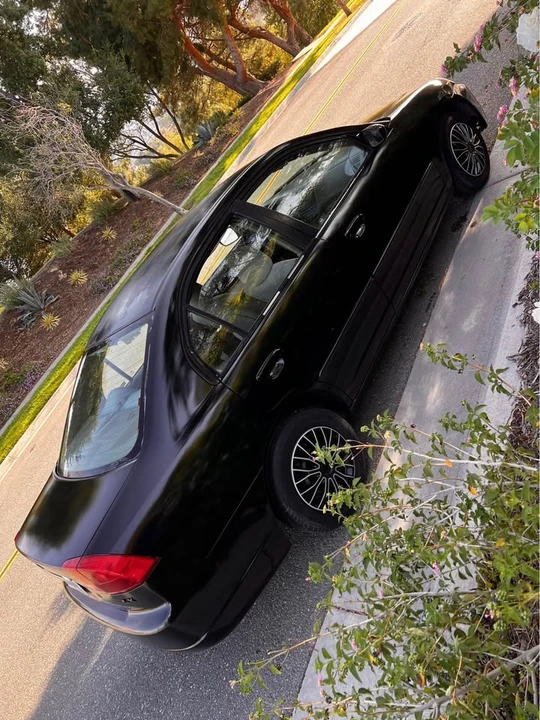2003 Honda Civic 7th Gen - Image 3 of 10