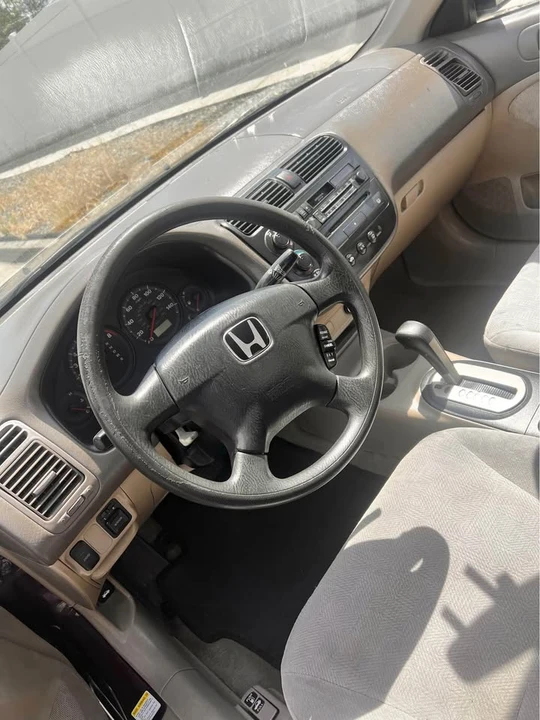 2003 Honda Civic 7th Gen - Image 8 of 10