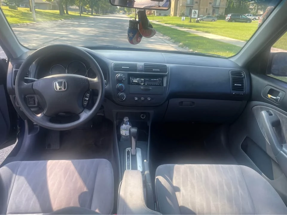 2003 Honda Civic 7th Gen - Image 9 of 13