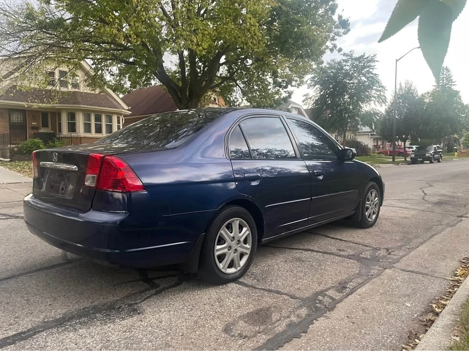 2003 Honda Civic 7th Gen - Image 6 of 13