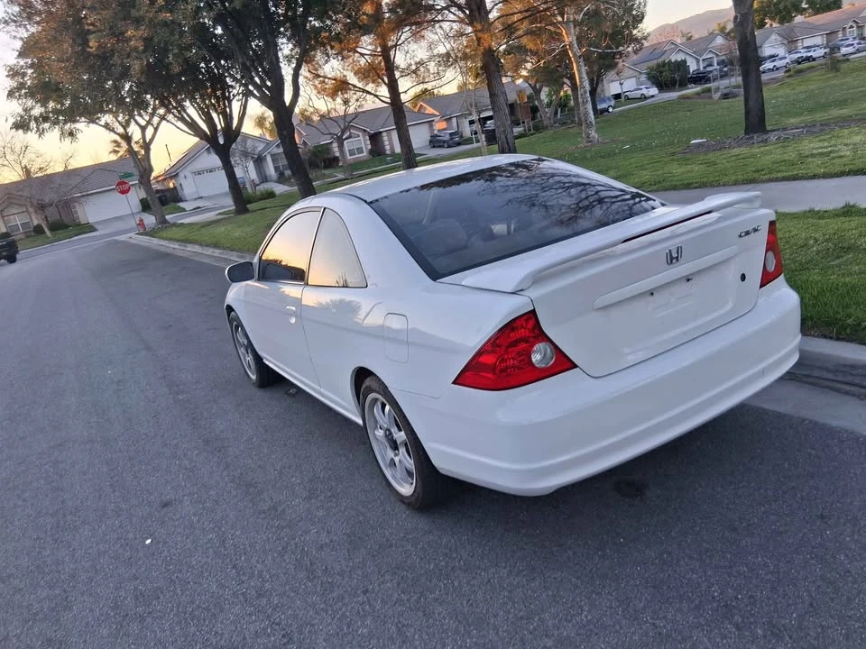 2003 Honda Civic 7th Gen - Image 4 of 9