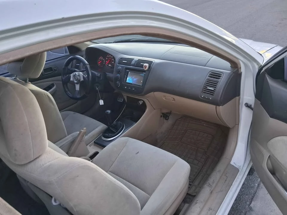 2003 Honda Civic 7th Gen - Image 8 of 9