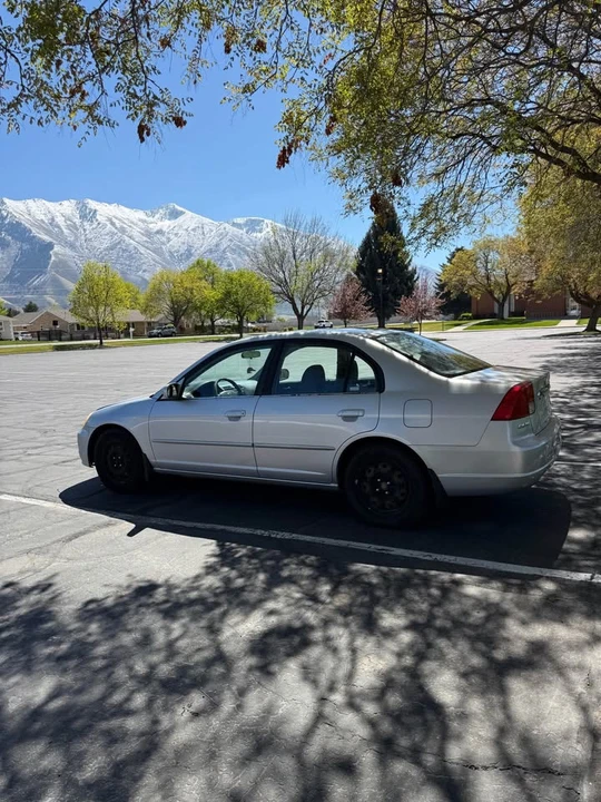 2003 Honda Civic 7th Gen - Image 5 of 9