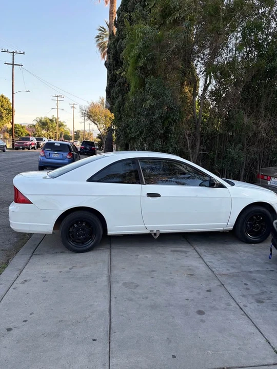 2003 Honda Civic 7th Gen - Image 2 of 6