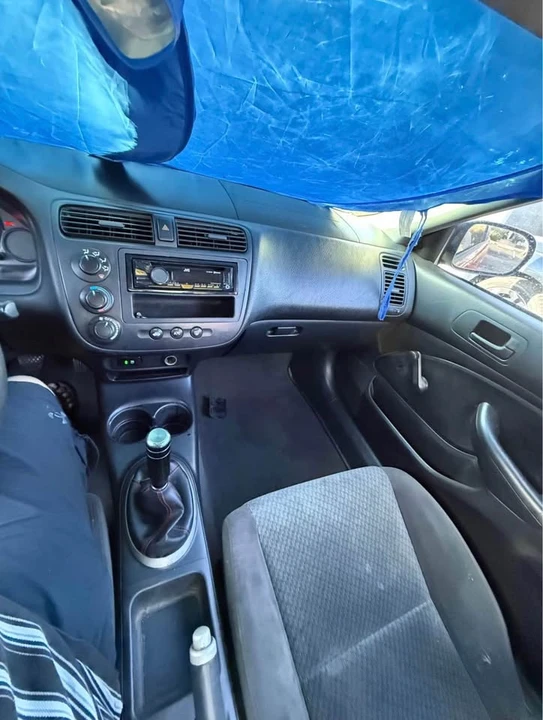 2003 Honda Civic 7th Gen - Image 3 of 4