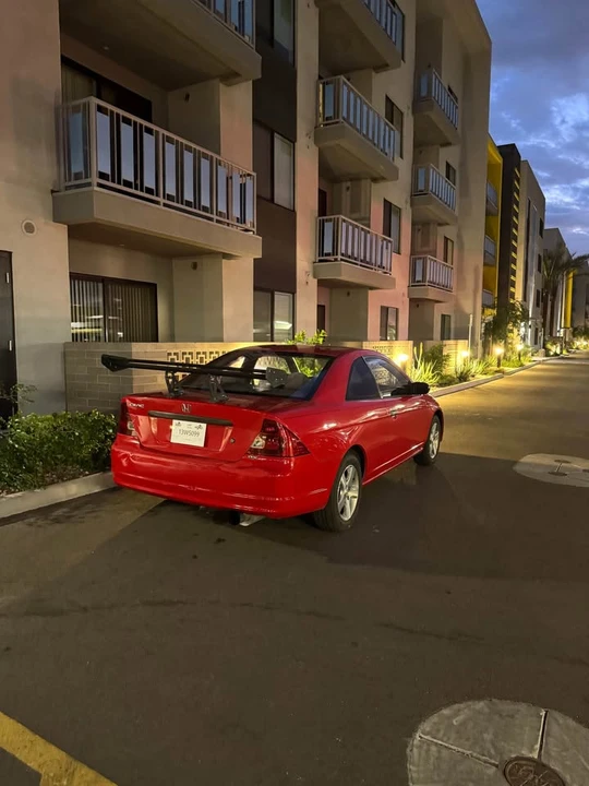 2003 Honda Civic 7th Gen - Image 2 of 4