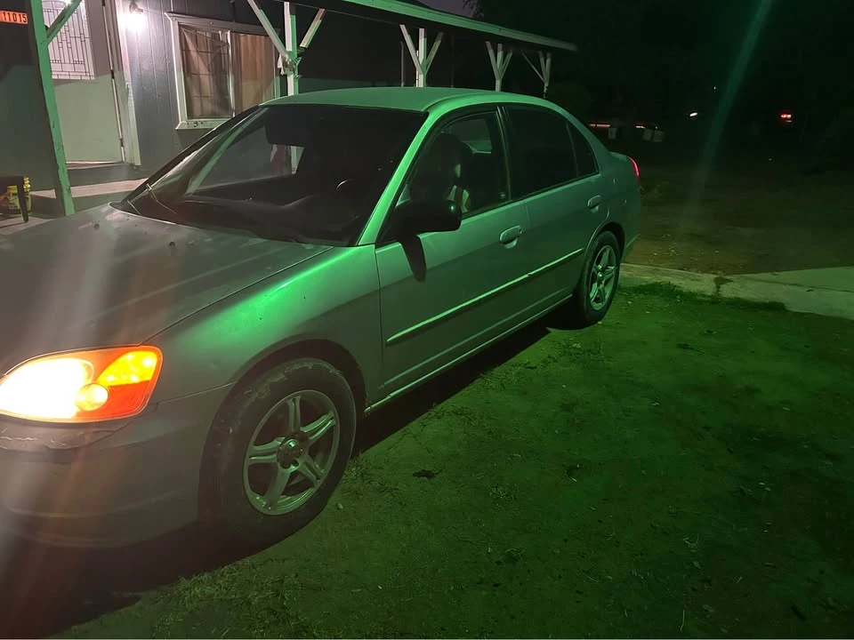2003 Honda Civic 7th Gen - Image 4 of 7