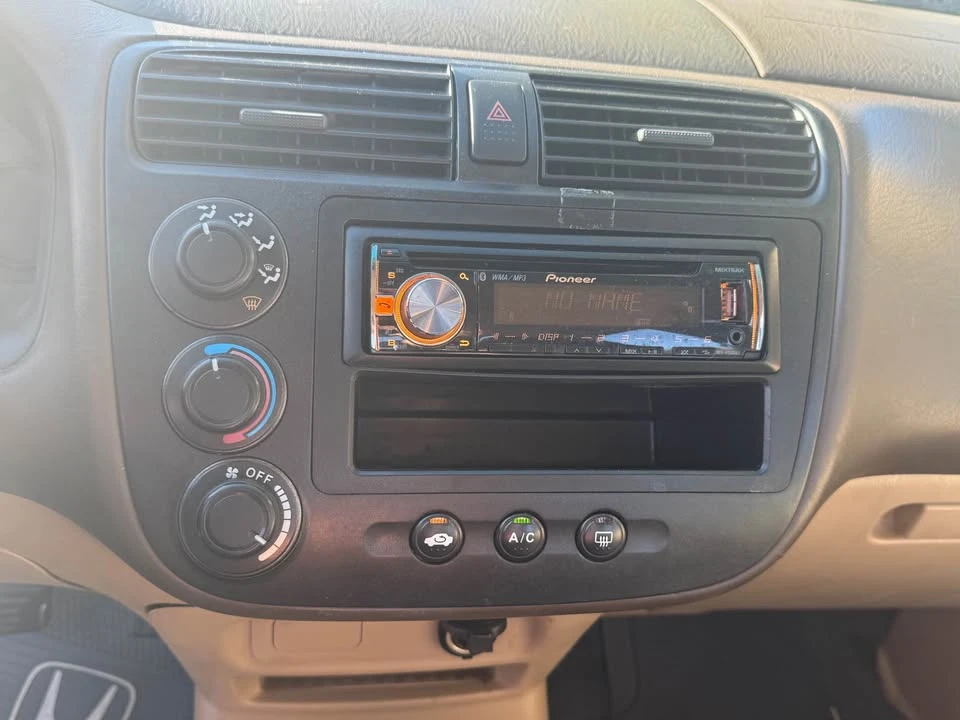 2003 Honda Civic 7th Gen - Image 11 of 13