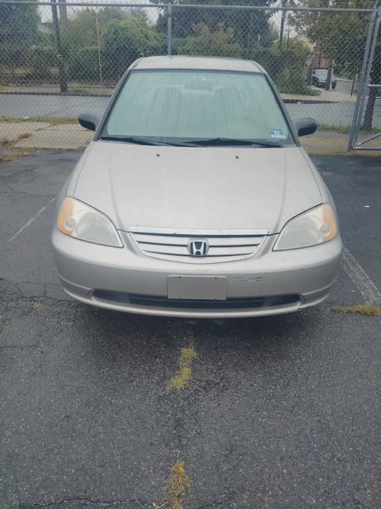 2003 Honda Civic 7th Gen - Image 10 of 13