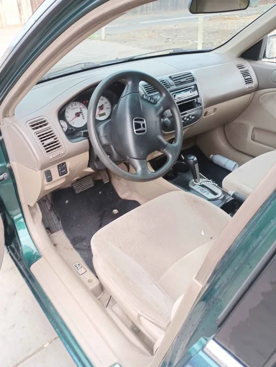 2003 Honda Civic 7th Gen - Image 3 of 4