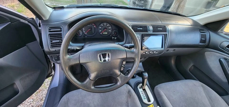 2003 Honda Civic 7th Gen - Image 13 of 16