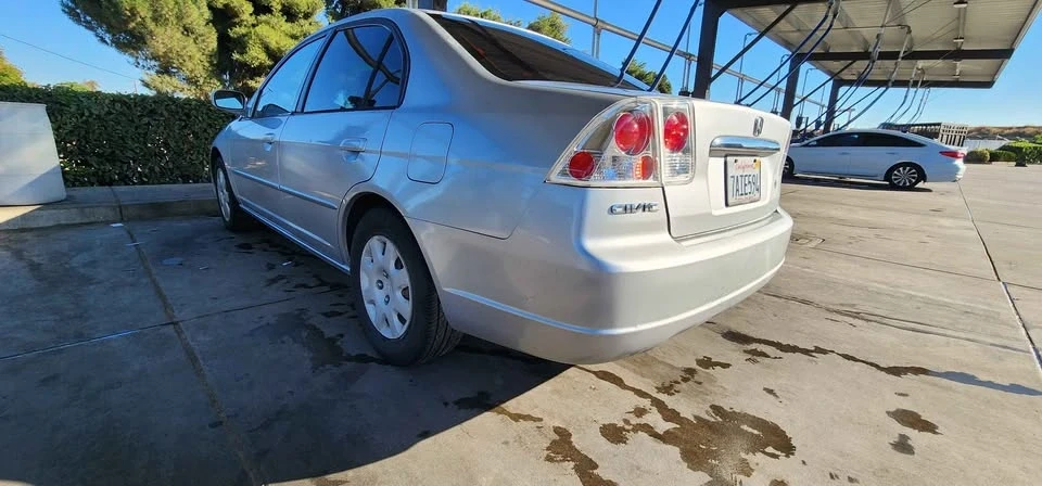 2003 Honda Civic 7th Gen - Image 9 of 16