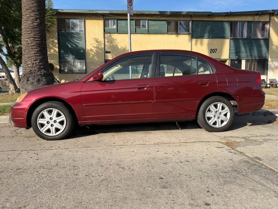 2003 Honda Civic 7th Gen - Image 5 of 10