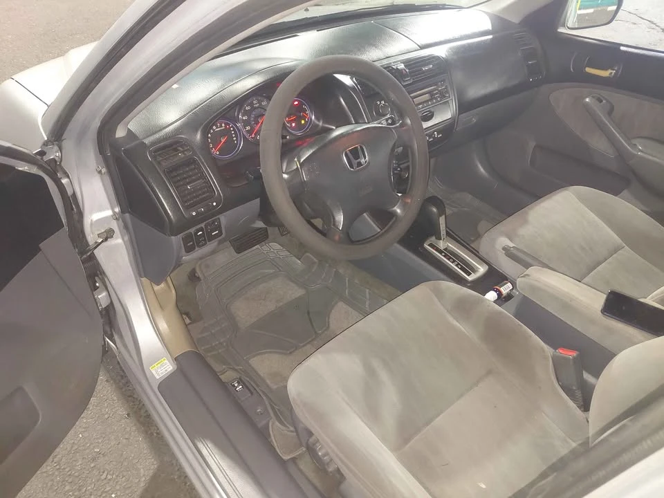 2003 Honda Civic 7th Gen - Image 11 of 12
