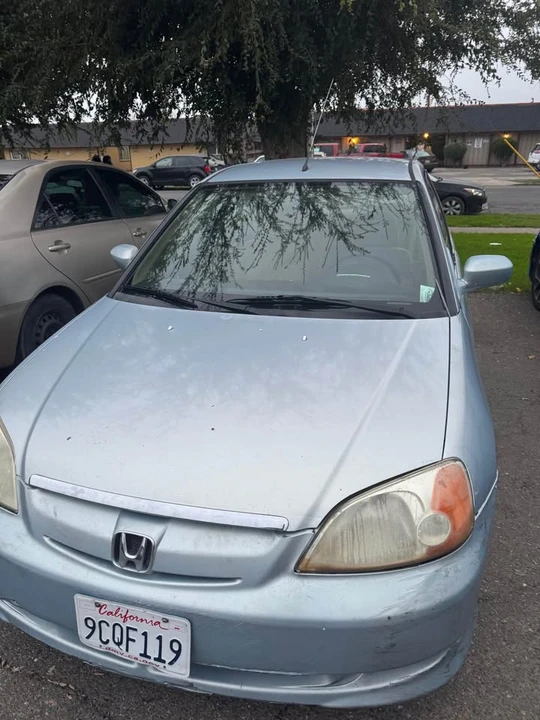2003 Honda Civic 7th Gen - Image 2 of 4