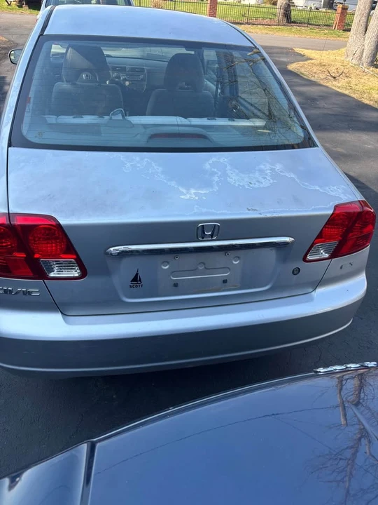 2003 Honda Civic 7th Gen - Image 4 of 15