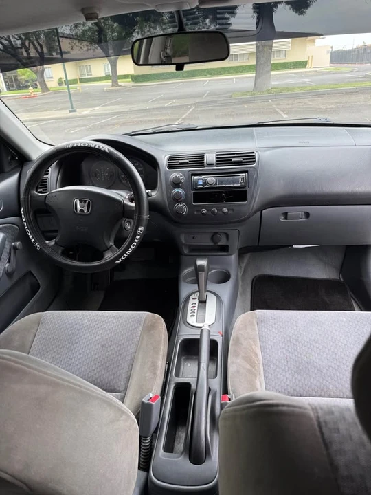 2003 Honda Civic 7th Gen - Image 10 of 14