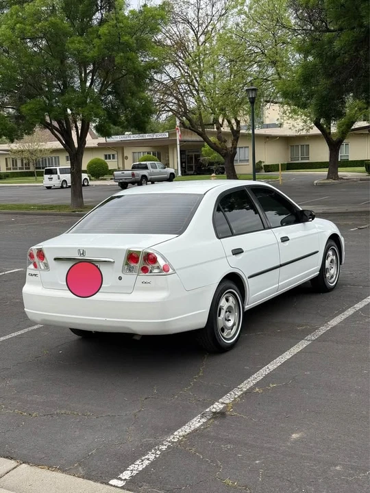 2003 Honda Civic 7th Gen - Image 3 of 14