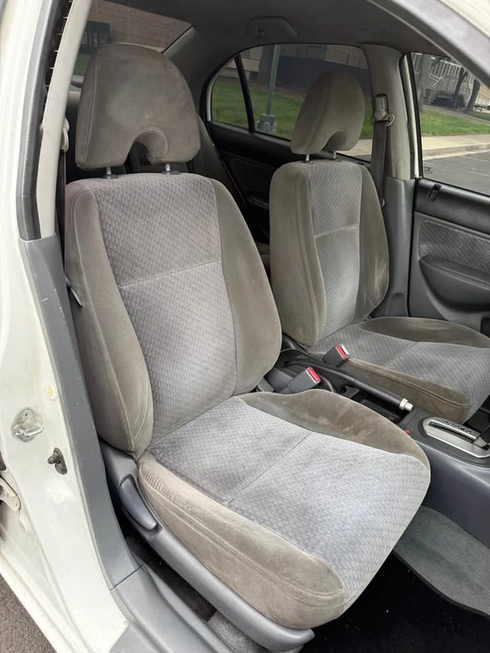 2003 Honda Civic 7th Gen - Image 8 of 14
