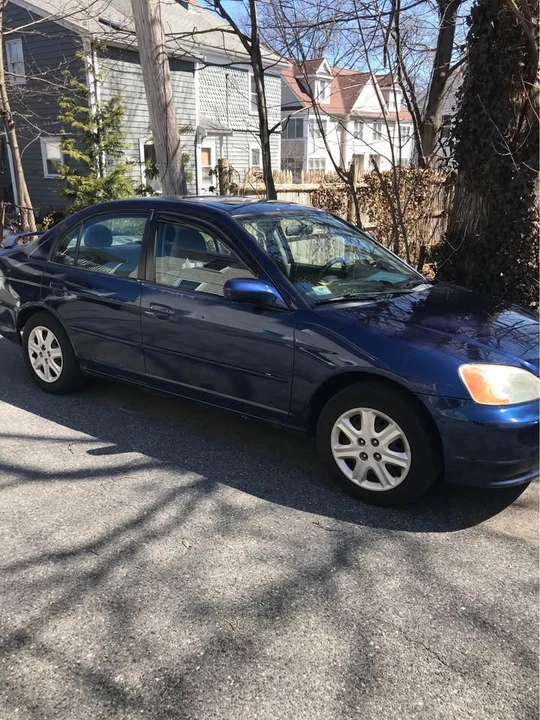 2003 Honda Civic 7th Gen - Image 2 of 3