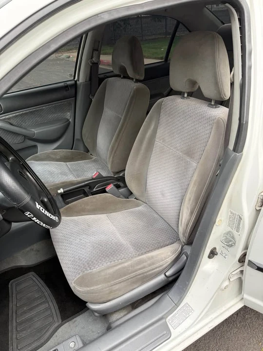 2003 Honda Civic 7th Gen - Image 6 of 14
