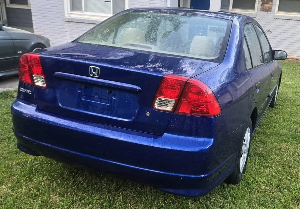 2003 Honda Civic 7th Gen - Image 4 of 10