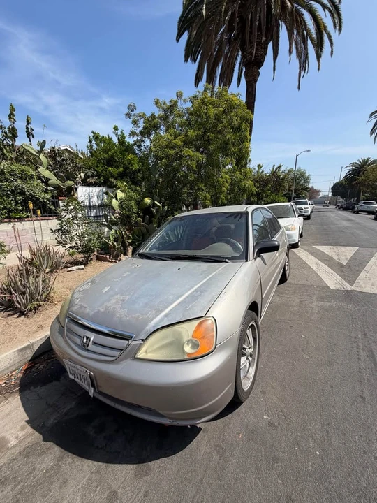 2003 Honda Civic 7th Gen - Image 2 of 5