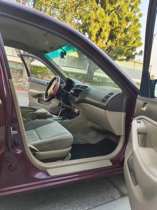 2003 Honda Civic 7th Gen - Image 9 of 12