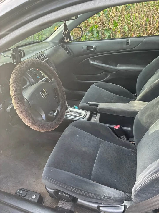 2003 Honda Civic 7th Gen - Image 3 of 5