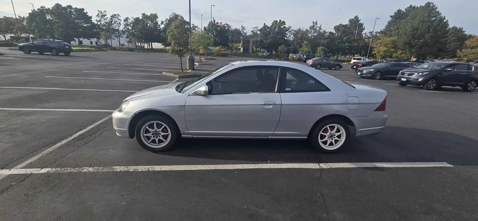 2003 Honda Civic 7th Gen - Image 4 of 9