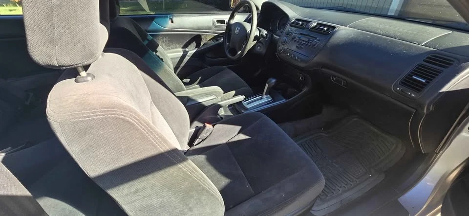 2003 Honda Civic 7th Gen - Image 8 of 9