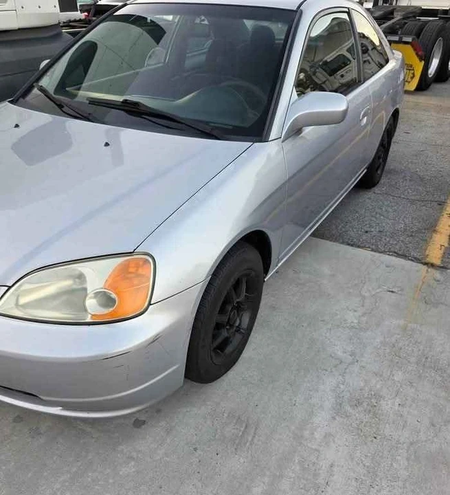 2003 Honda Civic 7th Gen - Image 2 of 6