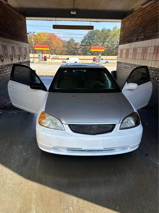 2003 Honda Civic 7th Gen - Image 4 of 9